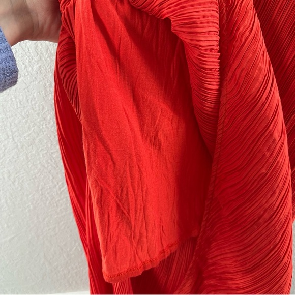 By Anthropologie NWT V-Neck Pleated Slim Midi Dress - Picture 8 of 8